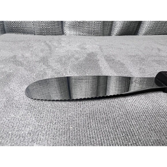 CUTCO # 1768 Spatula Spreader Serrated Marbled Handle 5 Inch Utensil - Picture 6 of 9